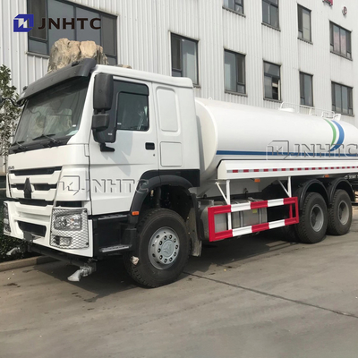 HOWOの新しい/使用された水キャリア タンク スプリンクラーのトラックEuro2 Euro5 6X4 10の車輪20 CBM