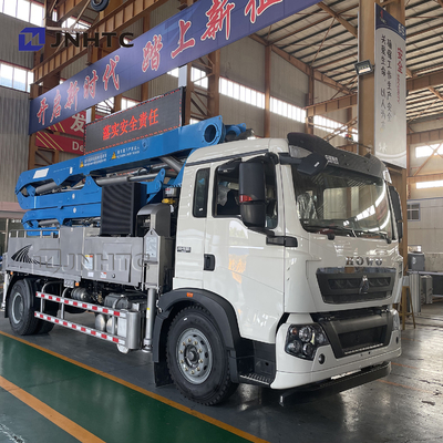 HOWO 4X2 Euro3 46m 37m 42m 45mの具体的なポンプ トラック