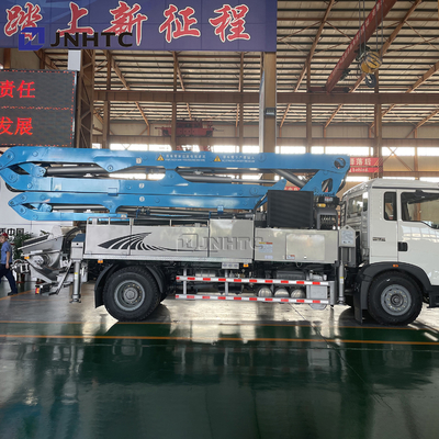 HOWO 4X2 Euro3 46m 37m 42m 45mの具体的なポンプ トラック