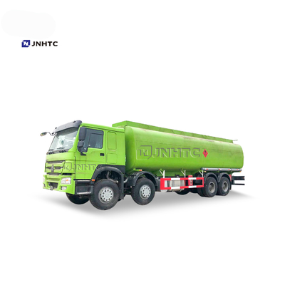HOWO 8x4 12の車輪は30cbm 35cbm 25 CBM Euro2 Euro3に燃料を補給する燃料タンクのトラックを