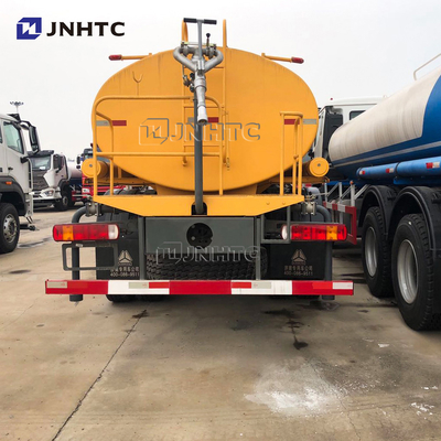 立方Sinotruk HOWO EURO2 EURO3水タンカー タンク4x2 266hp 8-12