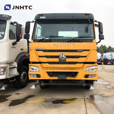 立方Sinotruk HOWO EURO2 EURO3水タンカー タンク4x2 266hp 8-12