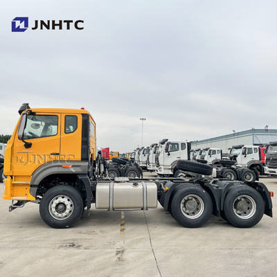 SINOTRUK HOHAN 6X4のトレーラー トラック