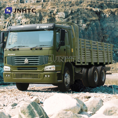 SINOTRUK 4*4 6x6の道の貨物自動車車のMilitaresのトラックを離れた重い貨物トラック