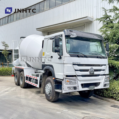 Sinotruk HOWO 371hpの動揺のトラック6X4 10cbm 9cbm 8cbmのコンクリートミキサー車のトラック