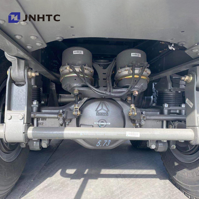 HOWO 8x4 371hp 27M3 12の車輪の自己のタンザニアのための負荷のダンプ トラック