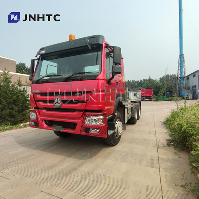 使用されたトラクターの頭部のトレーラーは95のKm/h 6x6 30トンのHowoのトラクターのトラックのトレーラーの頭部を使用した