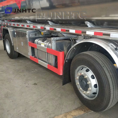 Sinotruk Howo Euro2 8x4 15cbmの燃料タンクのトラックのステンレス鋼のアルミ合金5083
