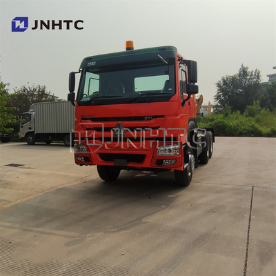 6x4はSinotruckの索引車のトラックを使用した375台のトラクターのトラックを使用した