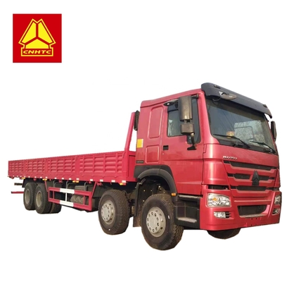 Sinotruk HOWOの重いヴァン平面貨物トラック8*4 12の荷車引き