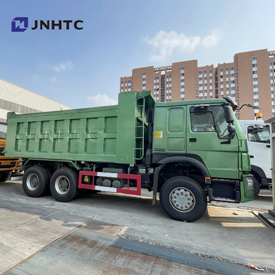 HOWO 6x4 10の車輪はダンプ トラックの貨物トラックの砂利のトラックEuro2を