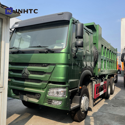 HOWO 6x4 10の車輪はダンプ トラックの貨物トラックの砂利のトラックEuro2を