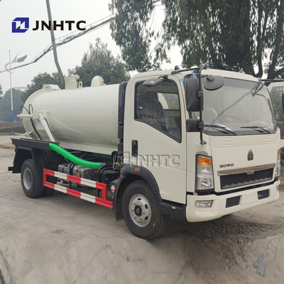 Sinotruk HOWO 4X2の下水の吸引のトラックのユーロ3 Rhd LHD 5000リットル