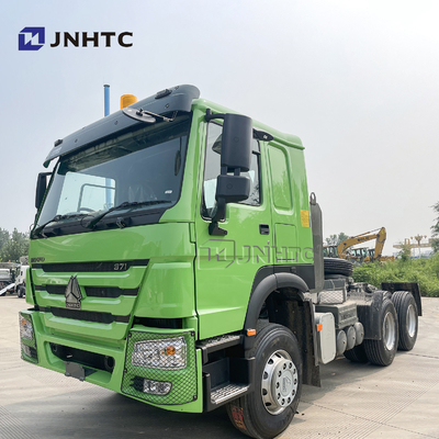 Sinotruk HOWO Euro2 RHDの索引車のトラック6x4 10は20Tトレーラー トラックのトラックを動かす