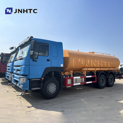HOWO 6x4 336hpの給水車の冷蔵庫の冷凍庫のトラック