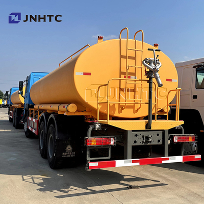 HOWO 6x4 336hpの給水車の冷蔵庫の冷凍庫のトラック