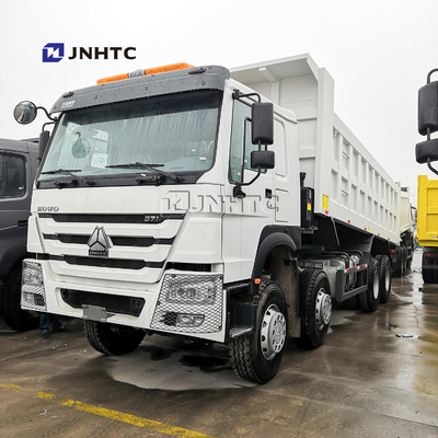 Sinotruk Howoのベンツの白いダンプ トラック50T 12の車輪右ドライブ新しいモデル