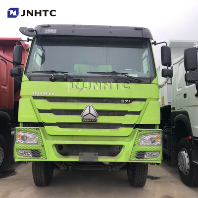 Sinotruk Howoの緑のダンプ トラック10の車輪6x4 371hpの新しいモデル