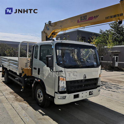 クレーンRHDが付いているSINOTRUK HOWO 4X2の軽量商業トラック10トンのトラック