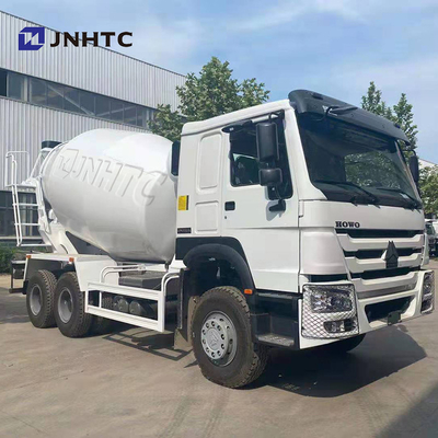 10cbm容量のSinotruk HOWO 6X4のトラックミキサのトラック