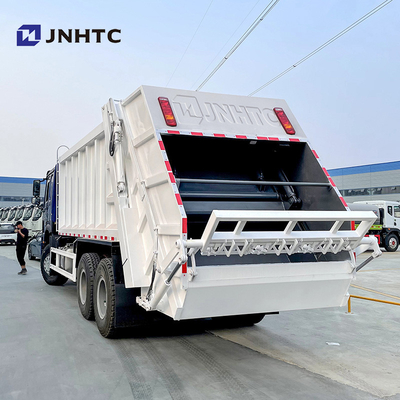 15m3 Sinotruk Howo 6x4 10の車輪の廃物のコンパクターのトラックの掛かるバケツ