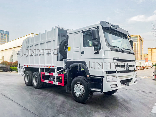 Sinotruck Howo 6x4 10は16CBM廃物のコンパクターのトラックの掛かるバケツを動かす
