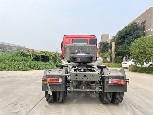 Sinotruk Howo 6x4 371の索引車のトラック10の車輪のトラクター