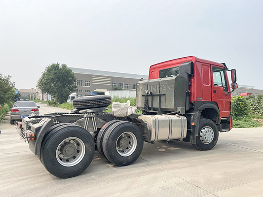 6x4 3.5インチEuro2 Sinotruk Howo 371のトラクターのトラック10の車輪のヘッド トラクター