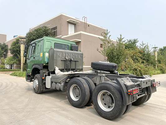Sino Howo 6x4の索引車のトラクターの頭部