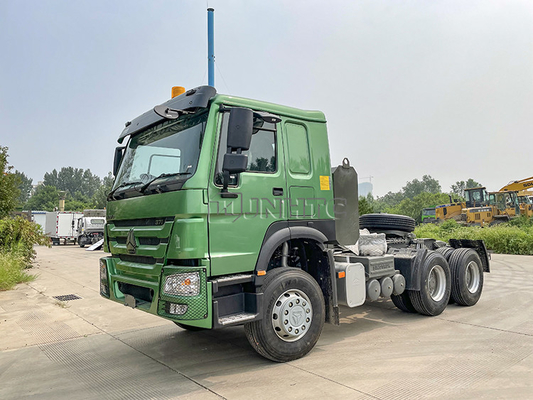 40T Sinotruk 420hpのhowoの索引車のトラックのトラクターの頭部6x4