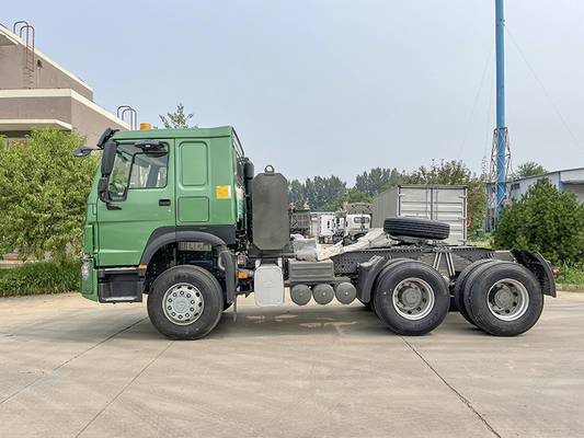 40T Sinotruk 420hpのhowoの索引車のトラックのトラクターの頭部6x4