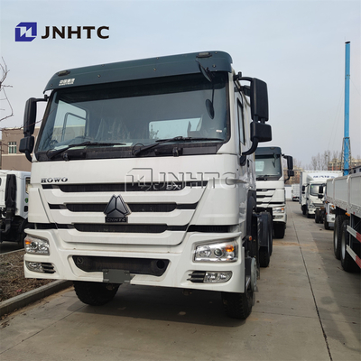 Sinotruk半トラックのトレーラーのための100トンのレッカー車450hp