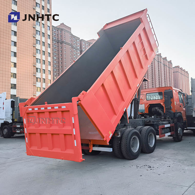 6x4 Sinotruk Howo 10の荷車引きのダンプ トラック371hpのユーロIIの放出