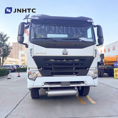 371hpユーロ2エンジンを搭載するSinotruk Howo A7 6x4 10の車輪の燃料のタンク車