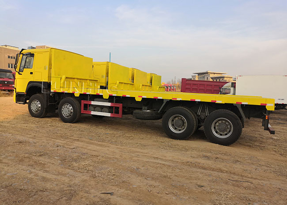 Sinotruk Howo 8x4の頑丈な貨物トラックの電気12車輪420hp