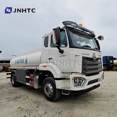 Howo NX ウォーターアンカー トラック 4x2 200-380hp 駆動車 噴水タンク トラック 良い価格